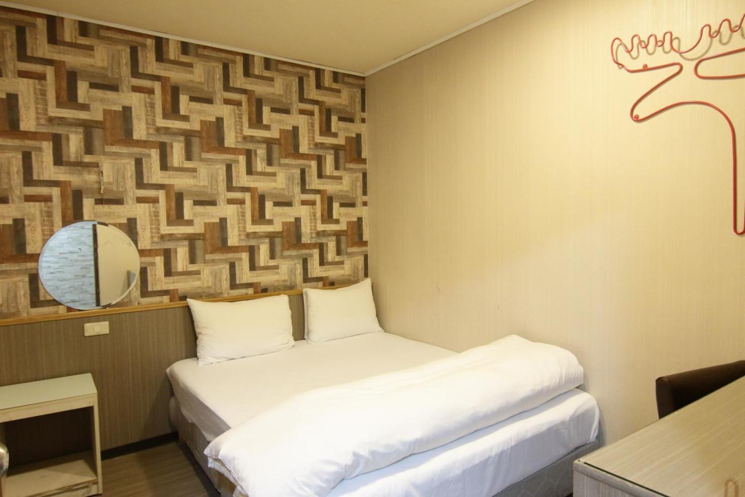 Baoshan Hotel Zhongli Eksteriør billede