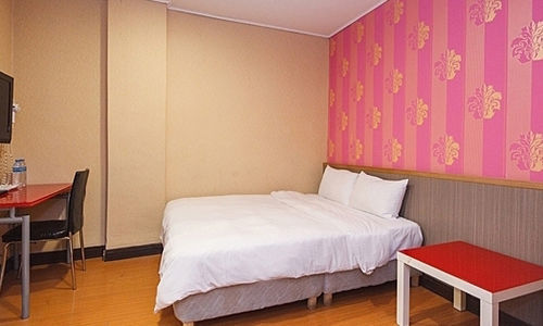 Baoshan Hotel Zhongli Eksteriør billede